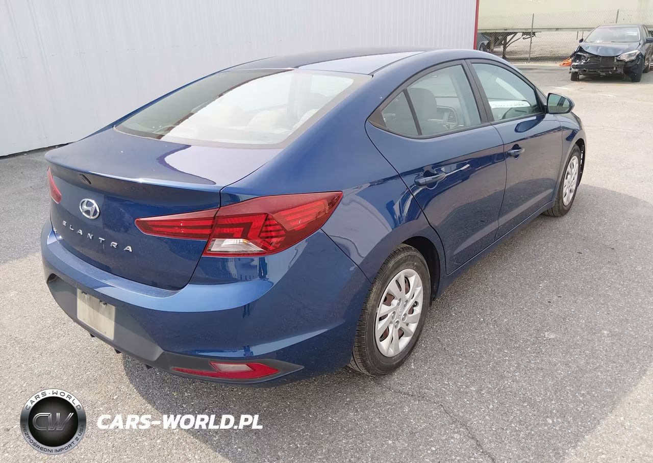 2019 Hyundai Elantra Se VIN:5NPD74LF9KH486463 - 4