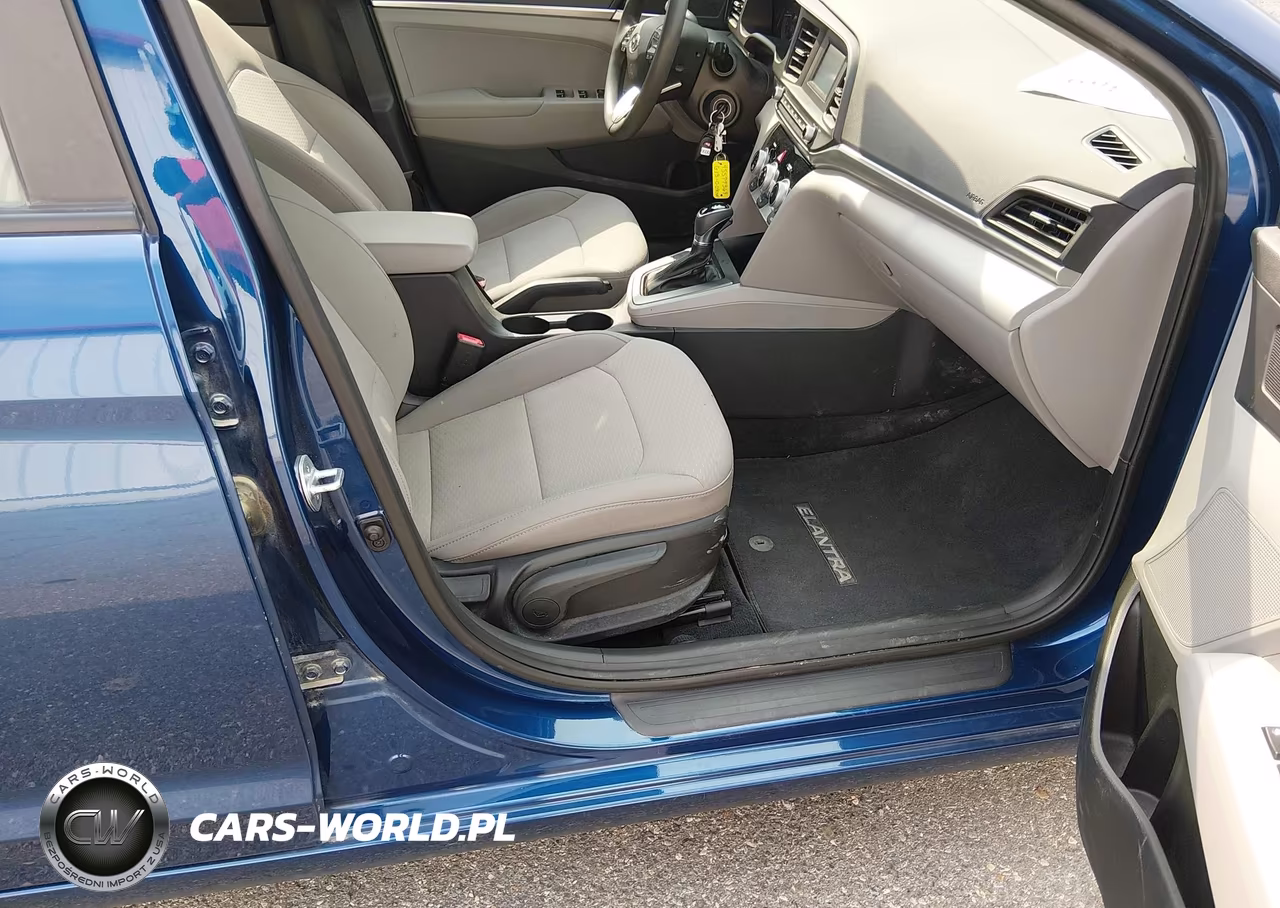 2019 Hyundai Elantra Se VIN:5NPD74LF9KH486463 - 5