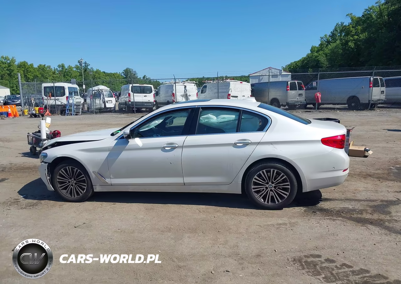 2017 BMW 530I xDrive VIN:WBAJA7C33HG458311 - 13