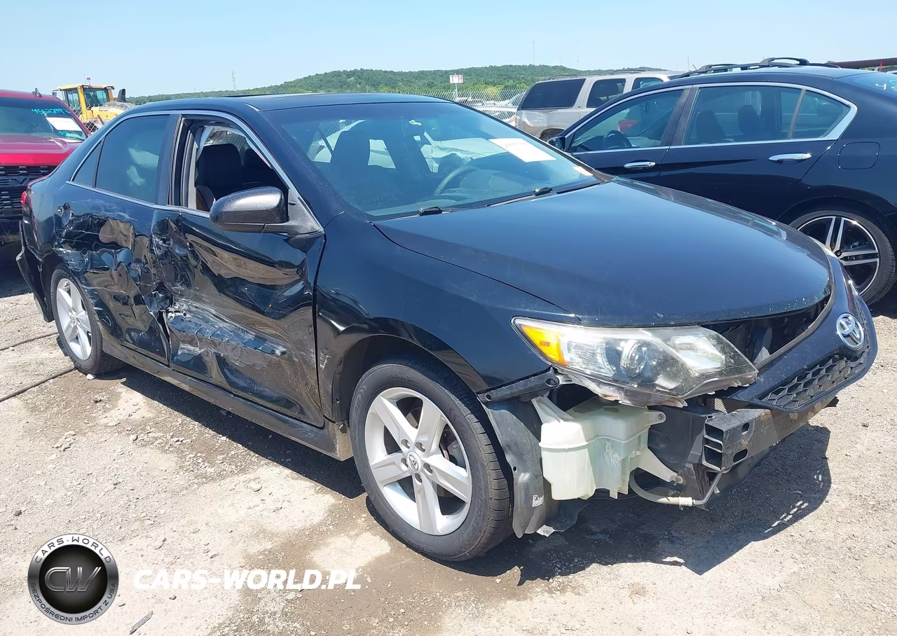 2012 Toyota Camry Se – zdjęcie 1 z 16