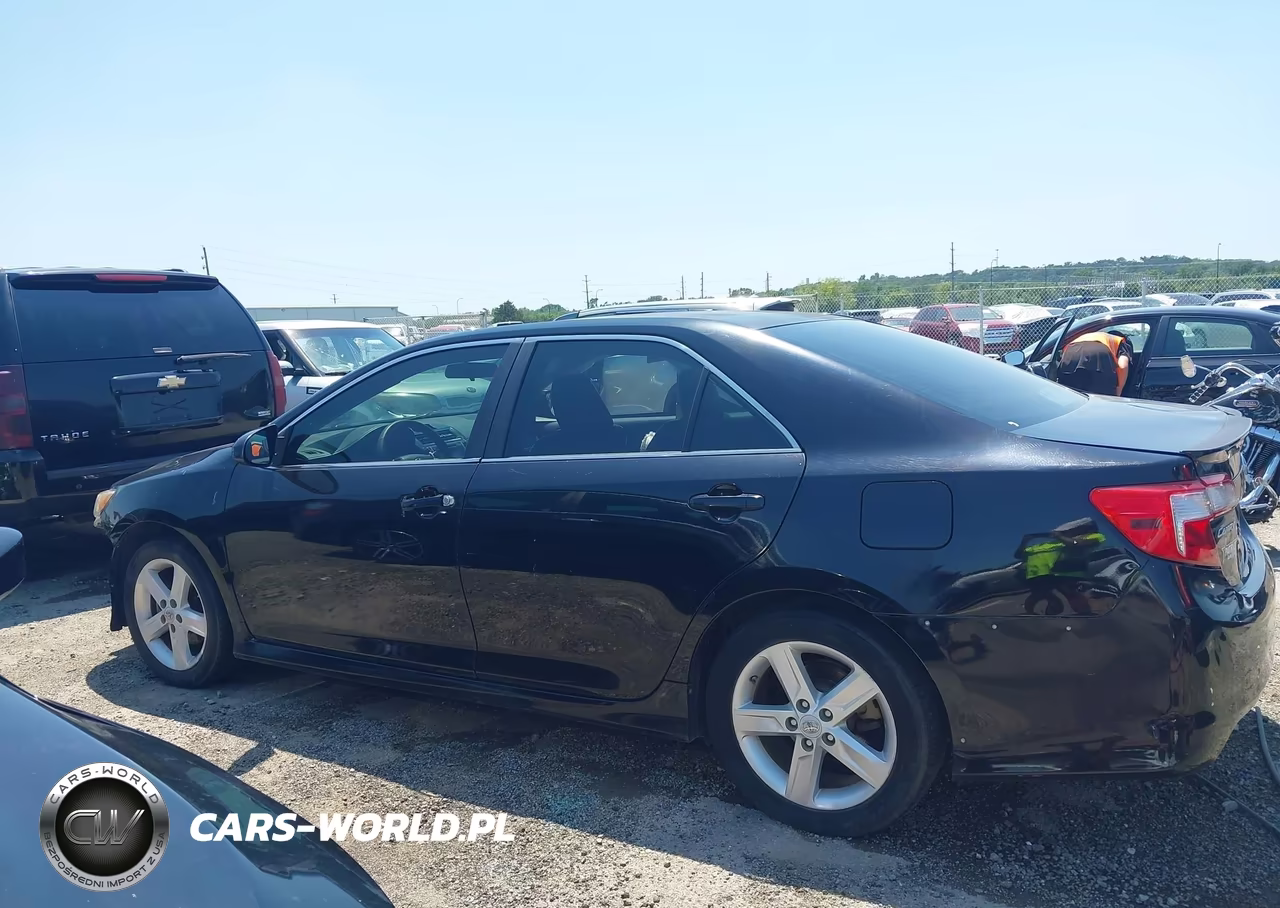 2012 Toyota Camry Se VIN:4T1BF1FK7CU057214 - 14