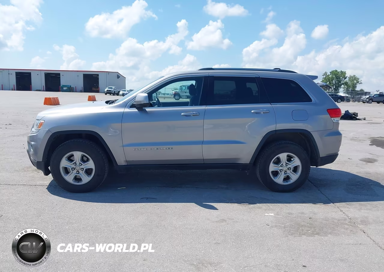 2014 Jeep Grand Cherokee Laredo VIN:1C4RJFAG2EC472029 - 14