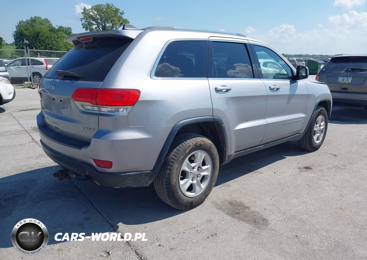 2014 Jeep Grand Cherokee Laredo VIN:1C4RJFAG2EC472029 - 4
