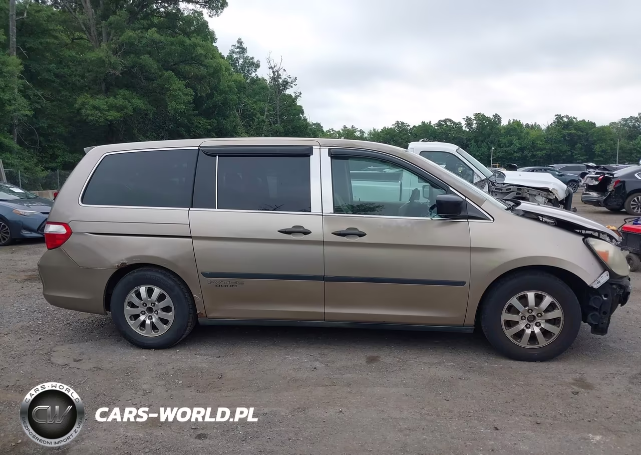 2006 Honda Odyssey Lx VIN:5FNRL38236B021201 - 13