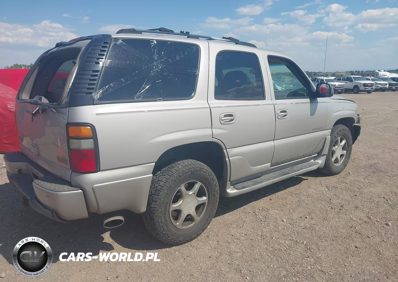 2004 GMC Yukon Denali VIN:1GKEK63UX4J118918 - 4
