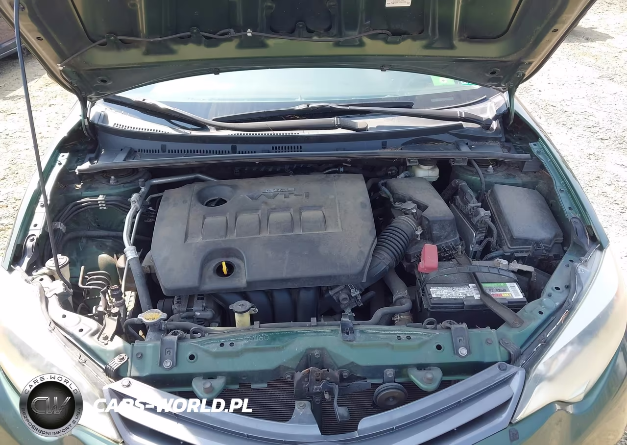2015 Toyota Corolla Le VIN:2T1BURHE4FC321412 - 10