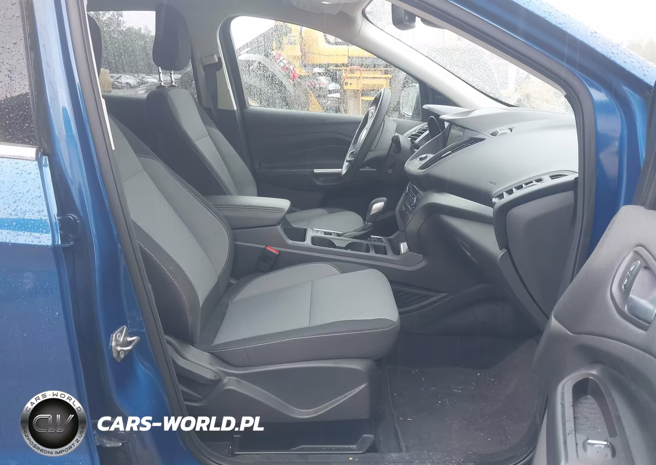 2019 Ford Escape Se VIN:1FMCU9GD8KUA80881 - 5