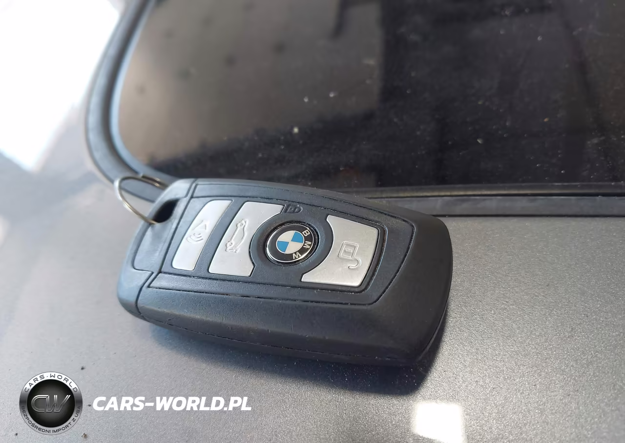 2012 BMW X3 xDrive28I VIN:5UXWX5C59CL727407 - 11