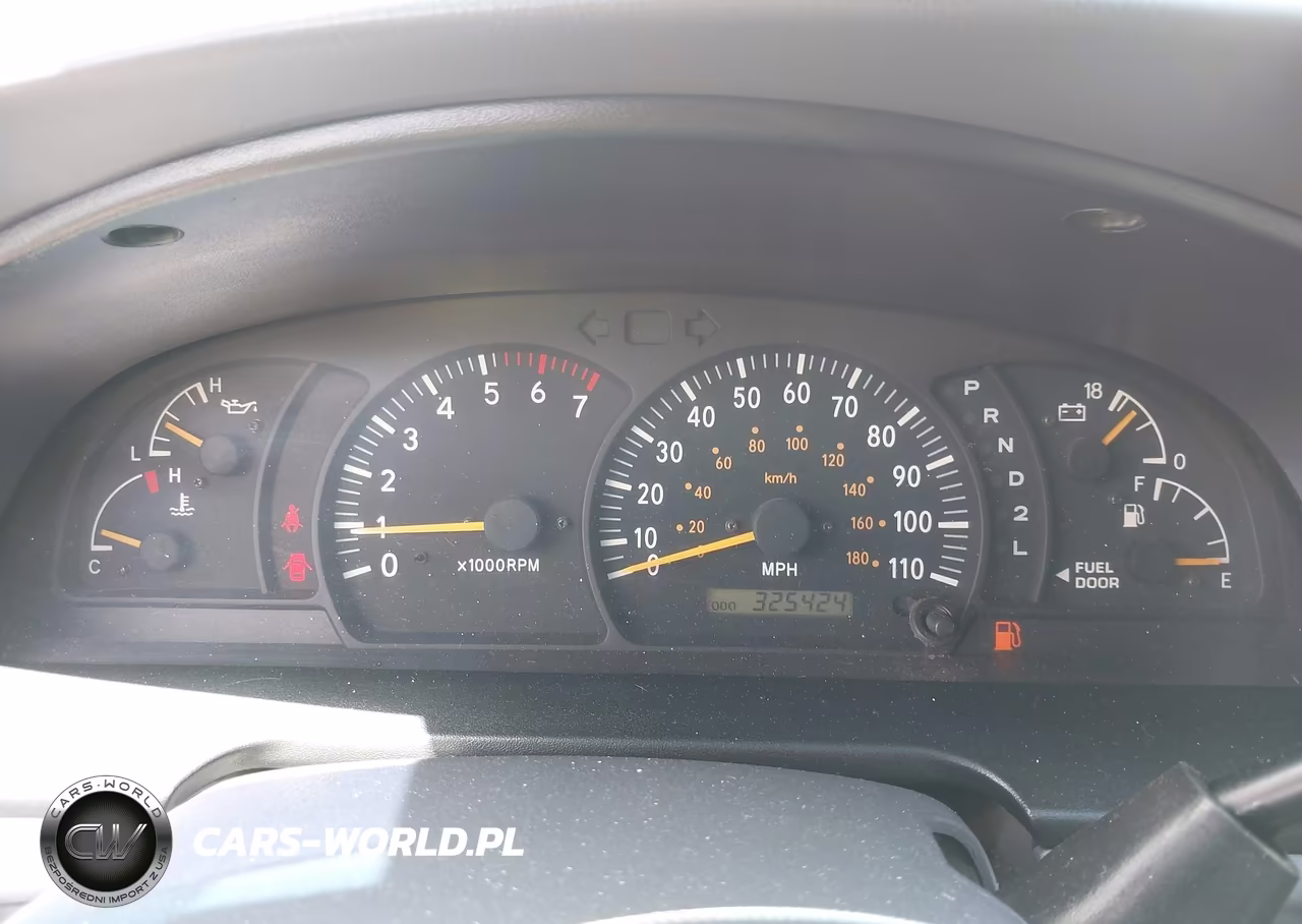 2002 Toyota Tundra Ltd V8 VIN:5TBBT481X2S325364 - 7