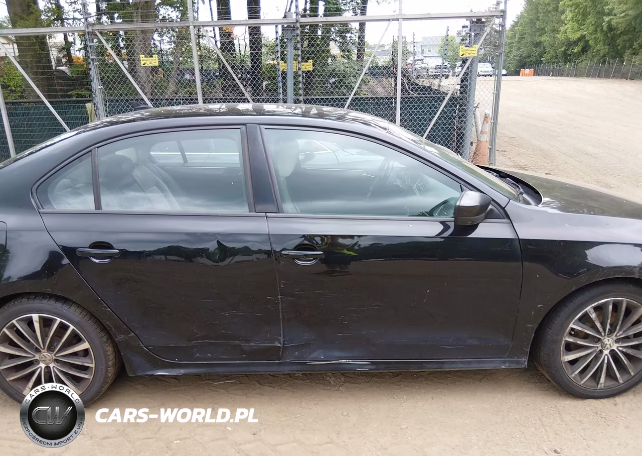 2016 Volkswagen Jetta 1.8T Sport VIN:3VWD17AJ3GM386545 - 13