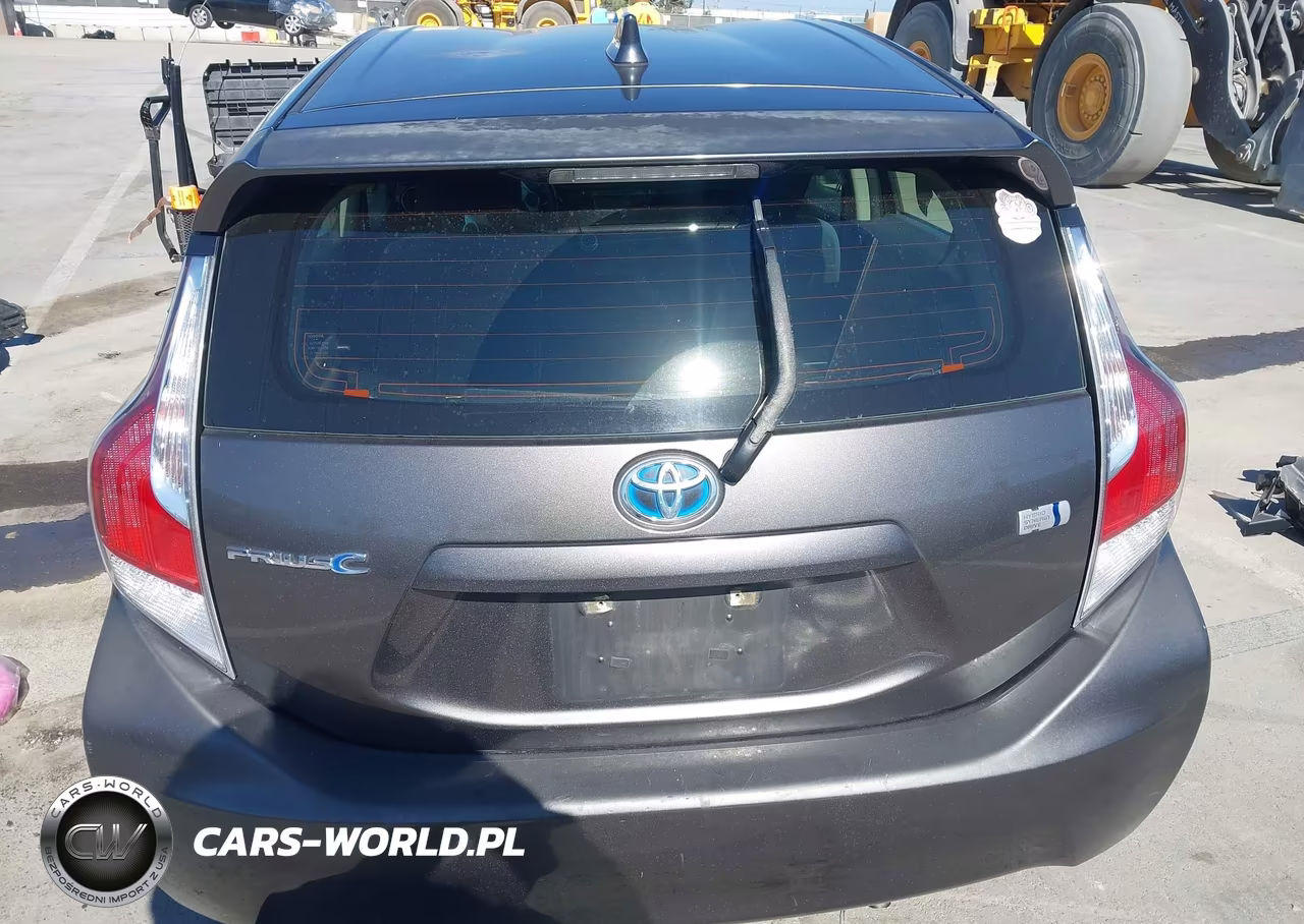 2016 Toyota Prius C Two VIN:JTDKDTB31G1137961 - 19