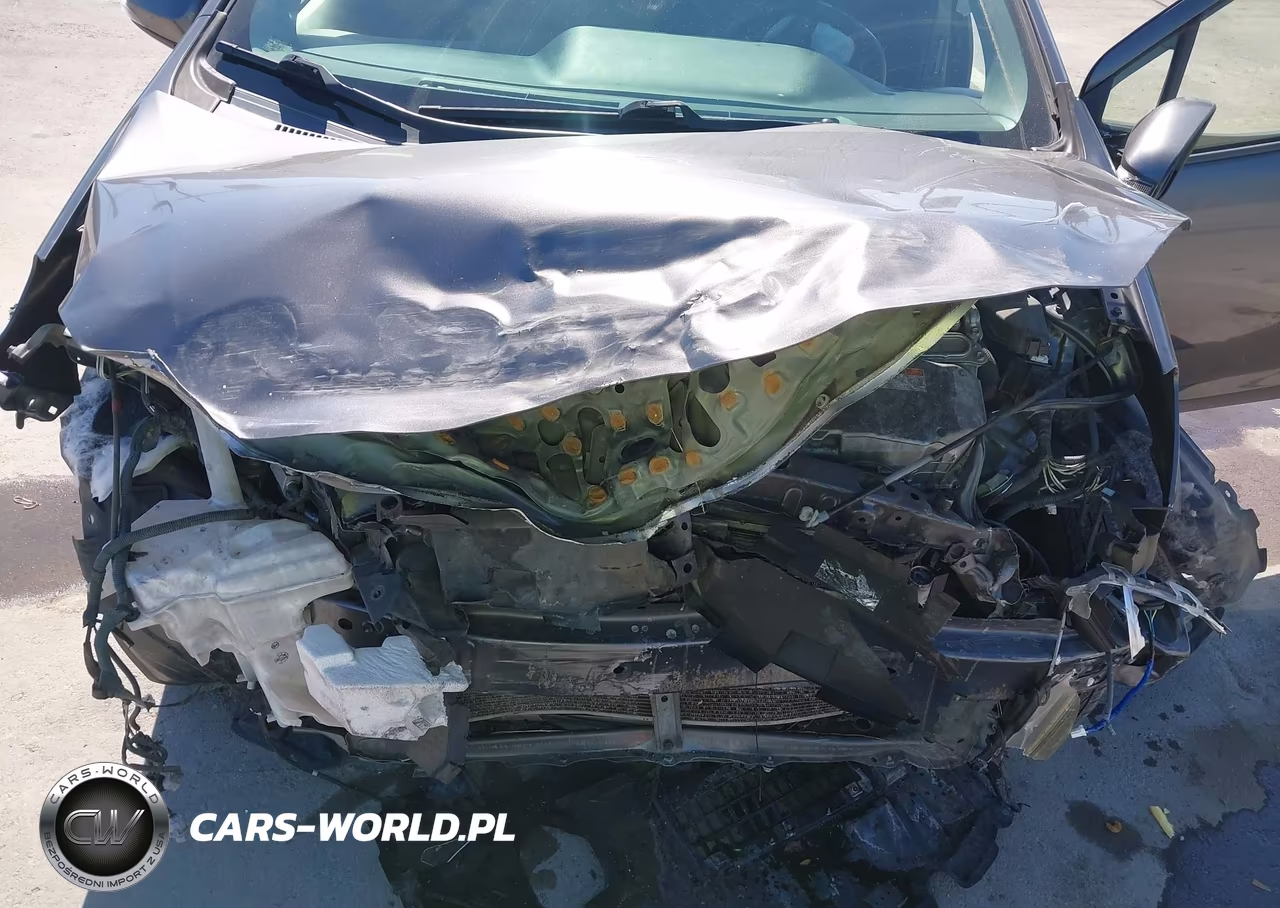 2016 Toyota Prius C Two VIN:JTDKDTB31G1137961 - 6