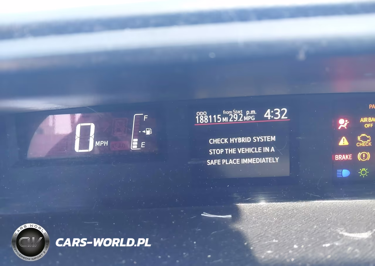 2016 Toyota Prius C Two VIN:JTDKDTB31G1137961 - 7
