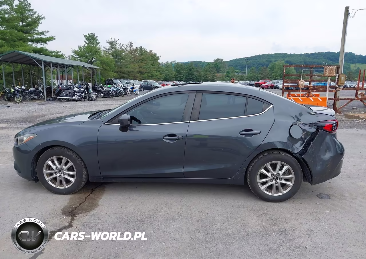 2015 Mazda Mazda3 I Touring VIN:JM1BM1V70F1263973 - 14