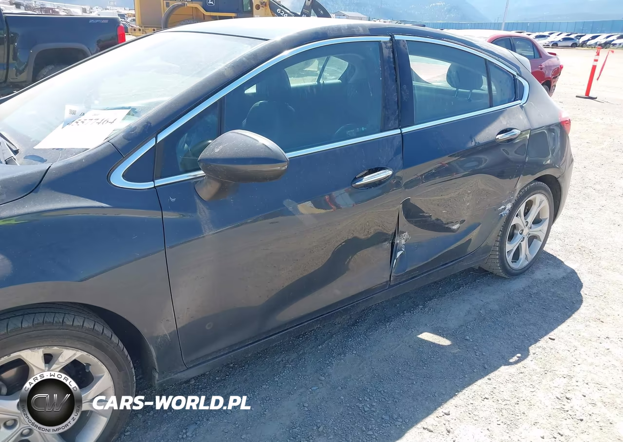 2017 Chevrolet Cruze Premier Auto VIN:3G1BF6SMXHS522433 - 6