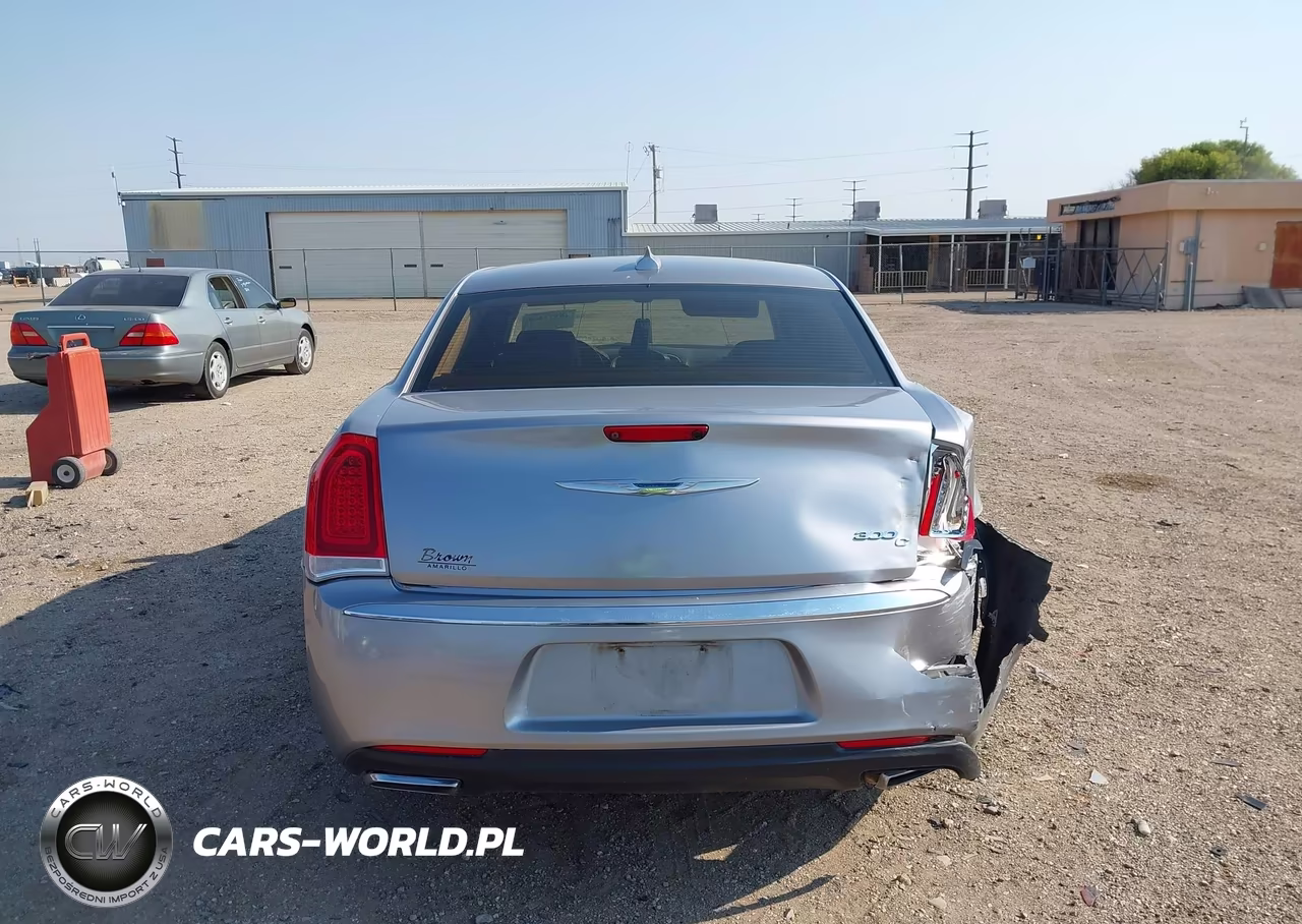 2016 Chrysler 300C VIN:2C3CCAEG1GH207376 - 16