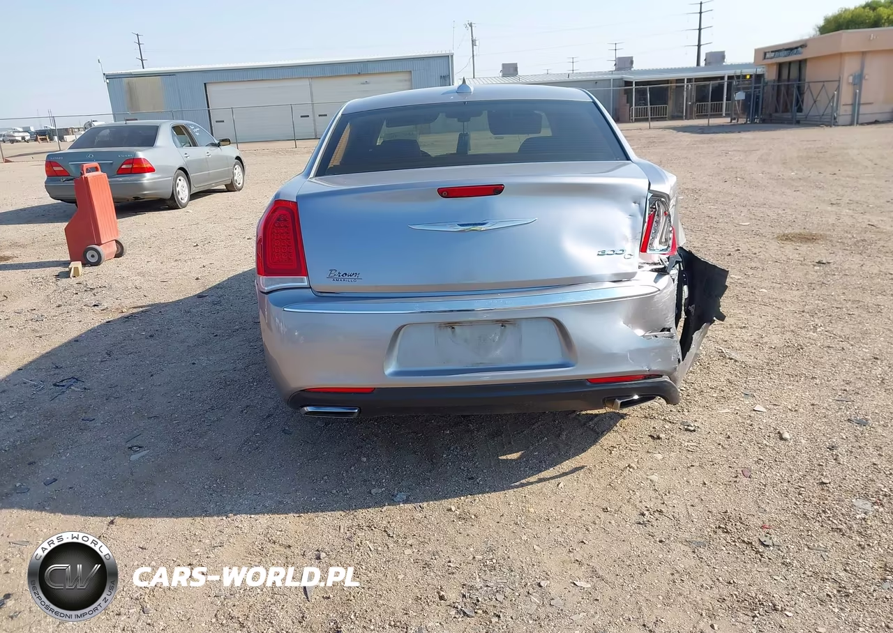 2016 Chrysler 300C VIN:2C3CCAEG1GH207376 - 6