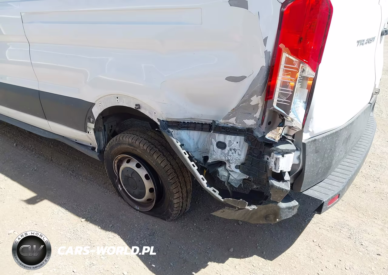 2023 Ford Transit-250 VIN:1FTBR1C8XPKB21994 - 6