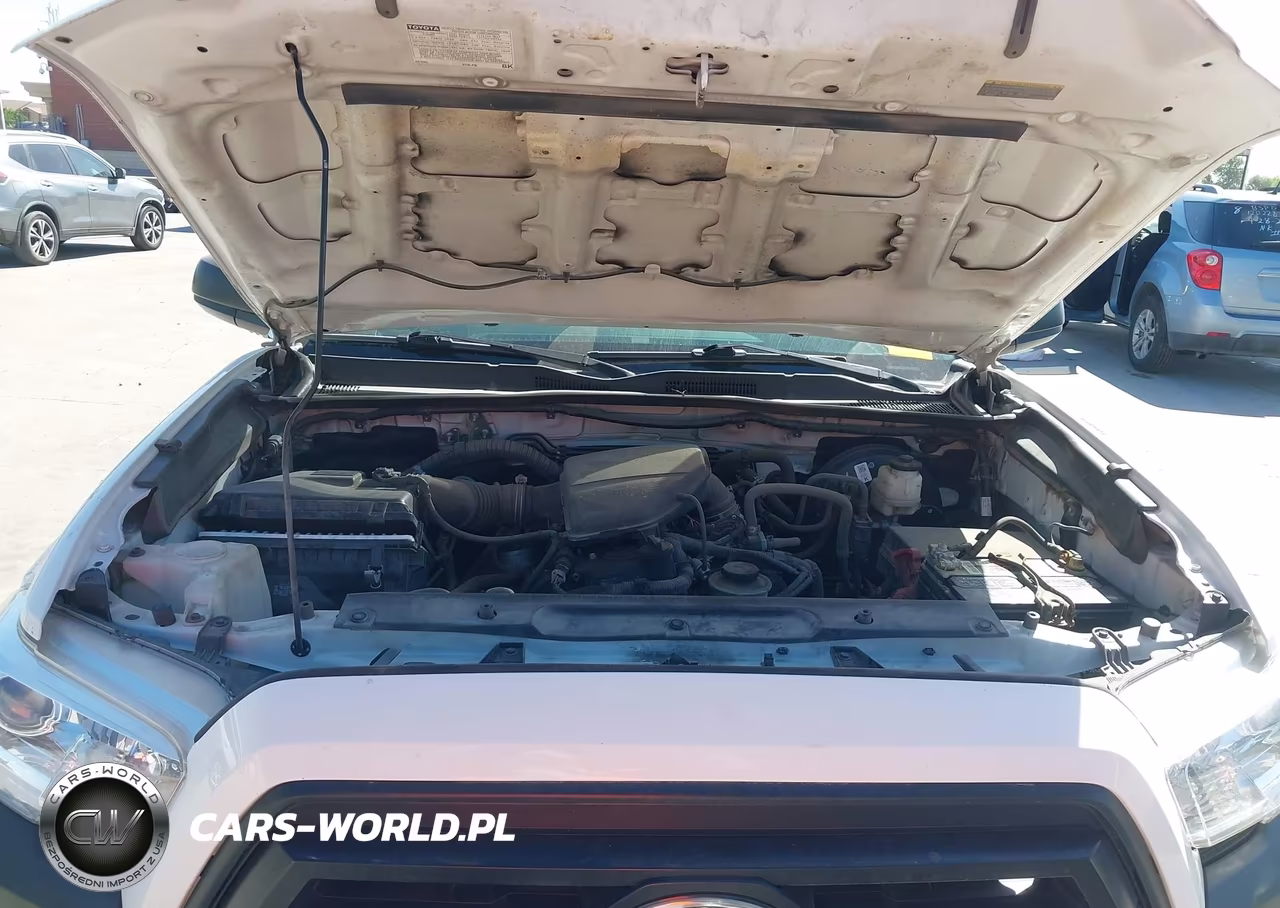 2020 Toyota Tacoma Sr VIN:3TYRX5GN2LT004185 - 10