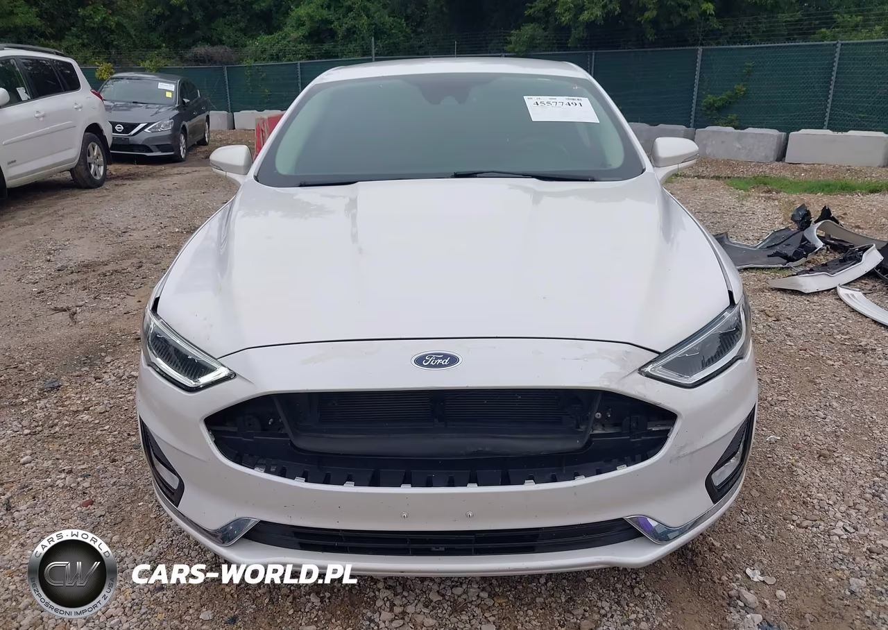 2019 Ford Fusion Titanium VIN:3FA6P0SU7KR228415 - 13