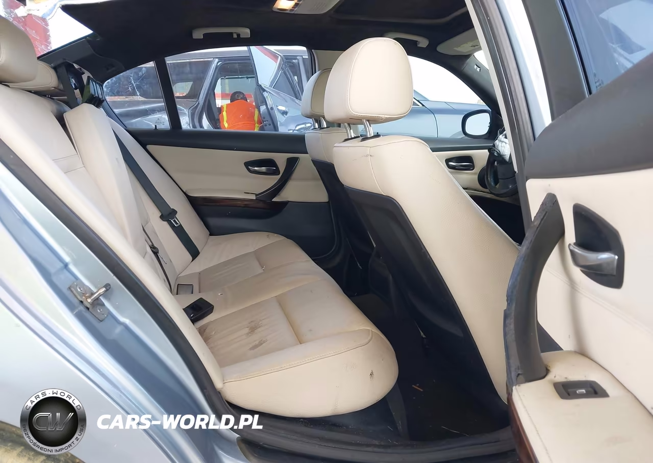 2011 BMW 328I VIN:WBAPH7C58BE675217 - 8