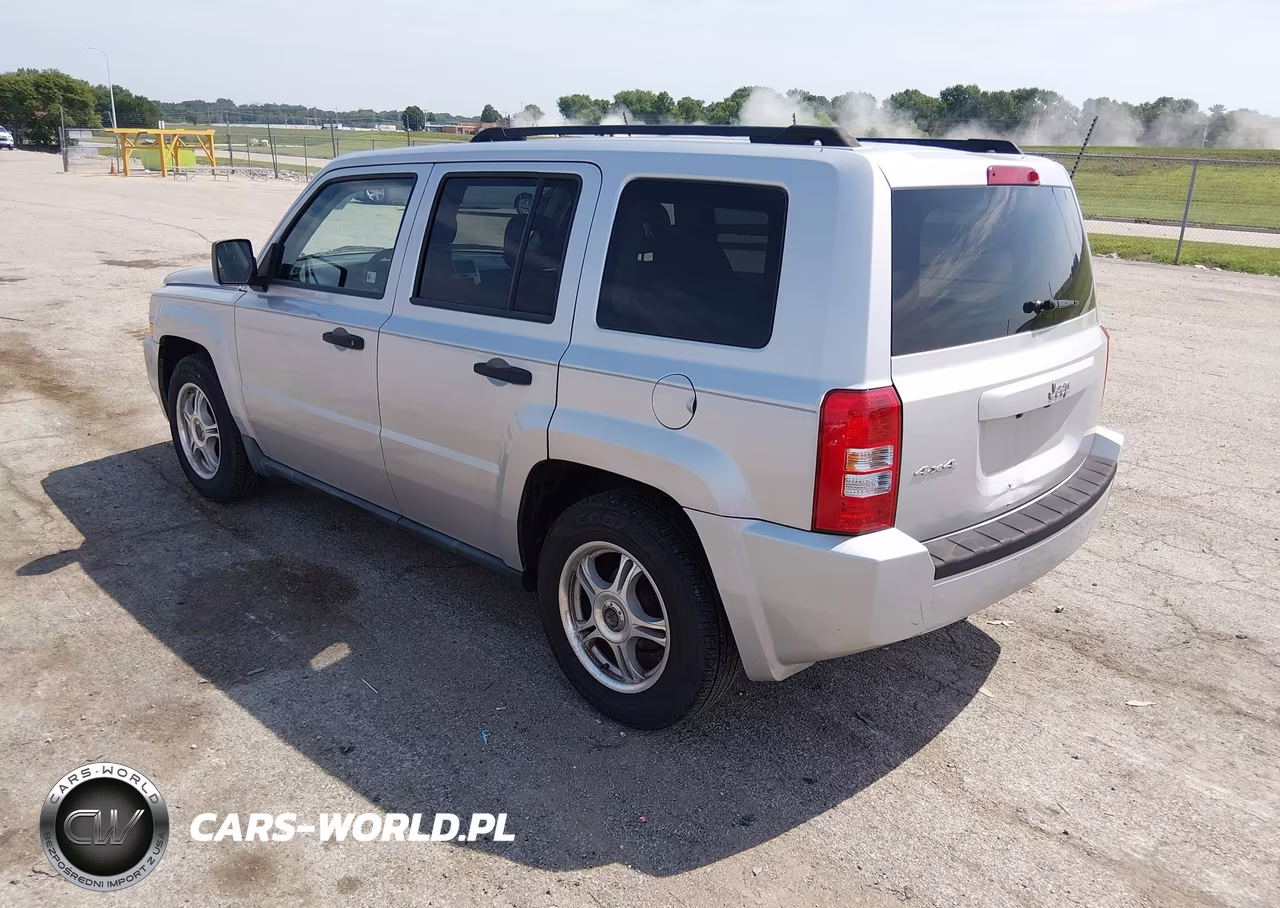 2008 Jeep Patriot Sport VIN:1J8FF28W08D514182 - 3