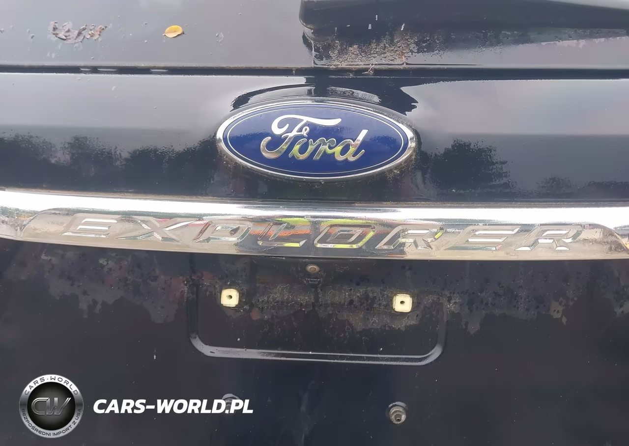 2018 Ford Explorer VIN:1FM5K8BH8JGC45358 - 6