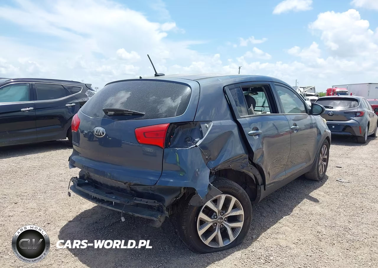 2015 Kia Sportage Lx VIN:KNDPB3AC1F7756004 - 4