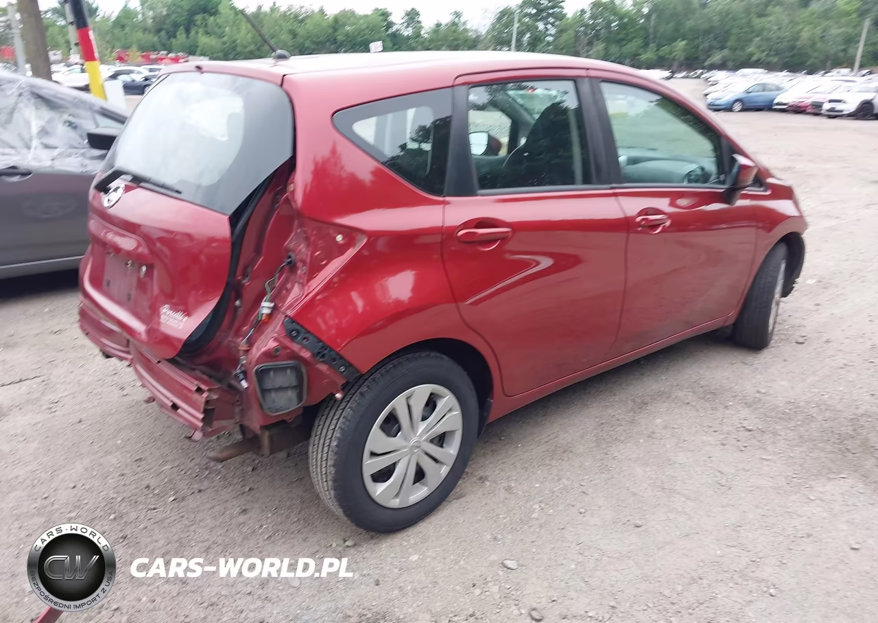 2019 Nissan Versa Note S VIN:3N1CE2CP1KL365833 - 4