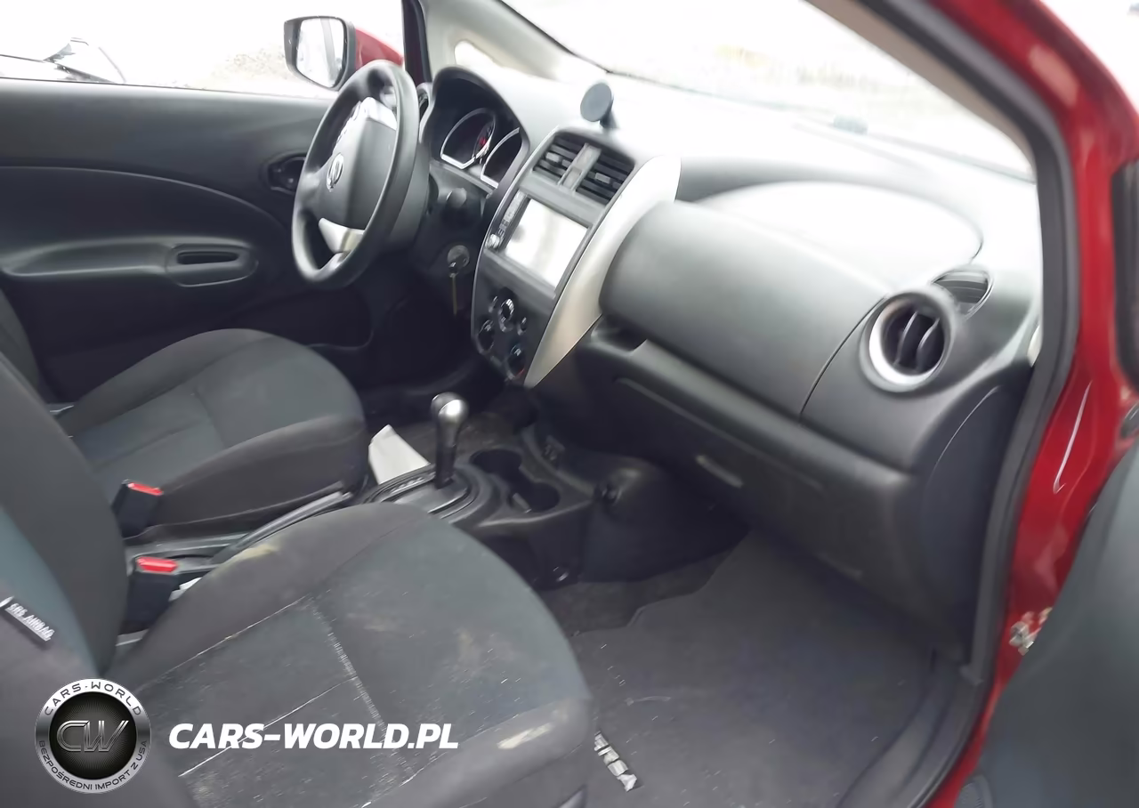 2019 Nissan Versa Note S VIN:3N1CE2CP1KL365833 - 5