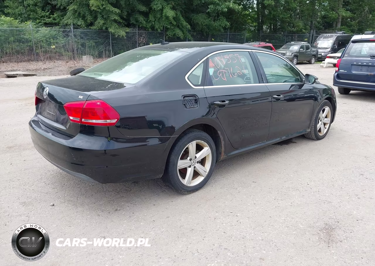 2012 Volkswagen Passat 2.5L Se VIN:1VWBP7A34CC023366 - 4