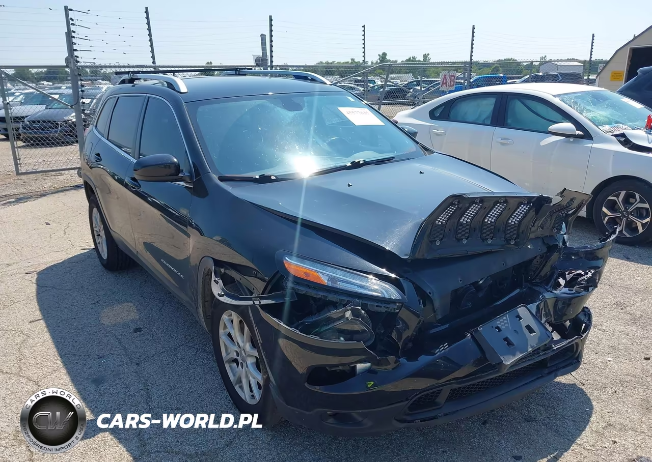 2016 Jeep Cherokee Latitude – zdjęcie 1 z 16