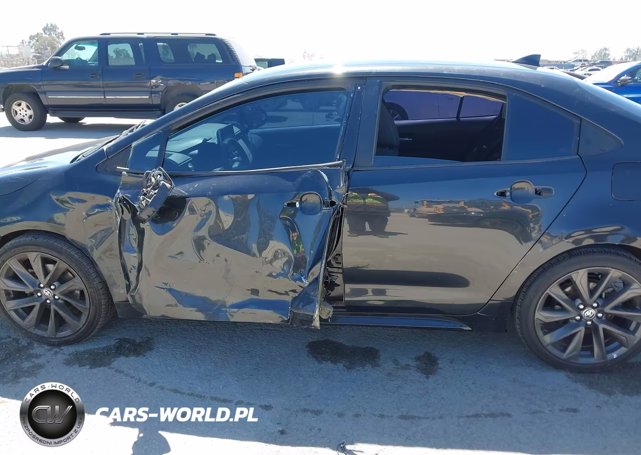 2020 Toyota Corolla Le VIN:5YFEPRAE3LP064589 - 18