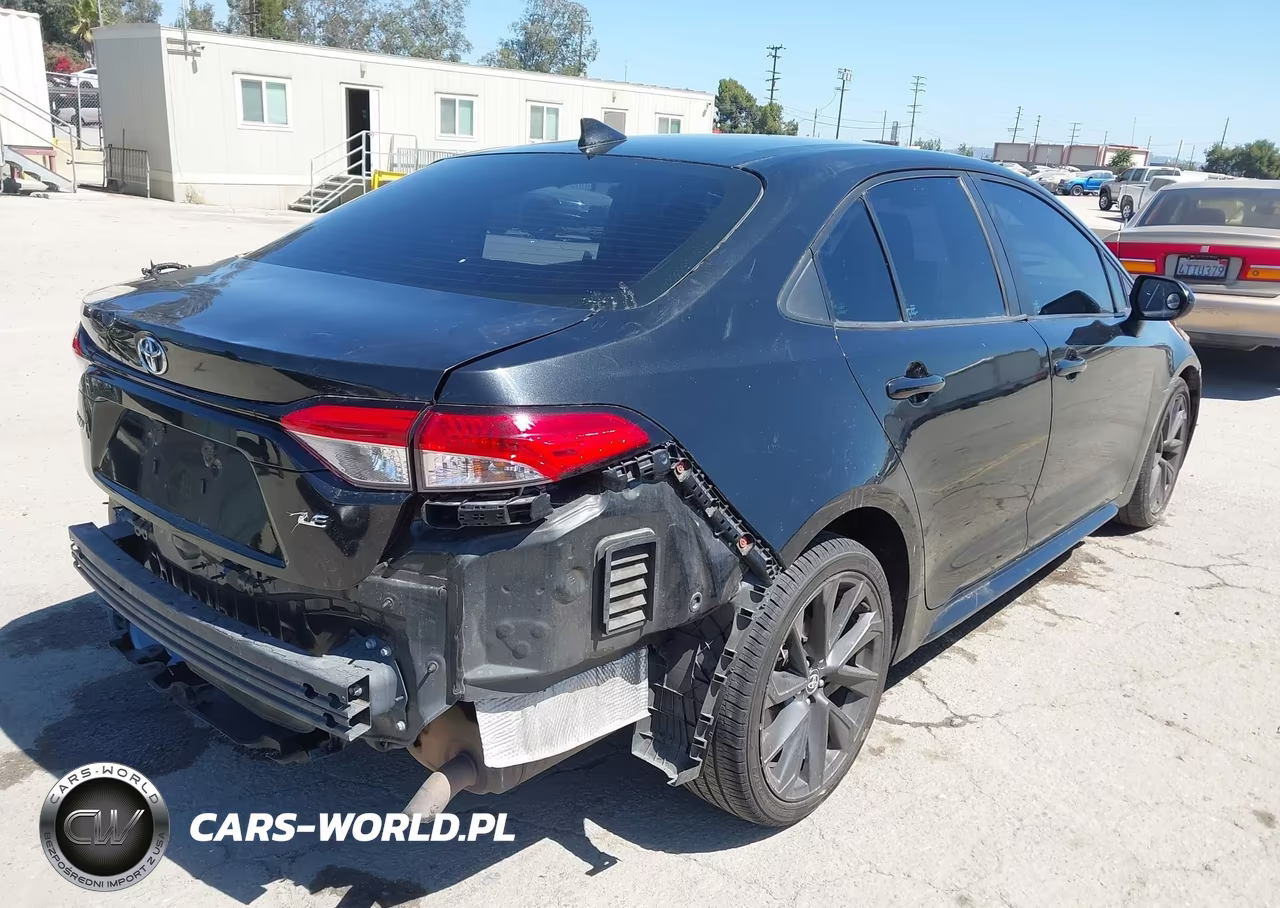 2020 Toyota Corolla Le VIN:5YFEPRAE3LP064589 - 4