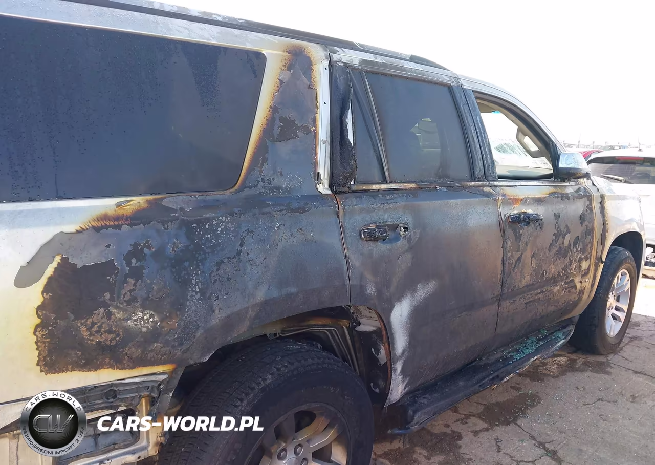 2017 Chevrolet Tahoe Premier VIN:1GNSKCKC8HR243968 - 11