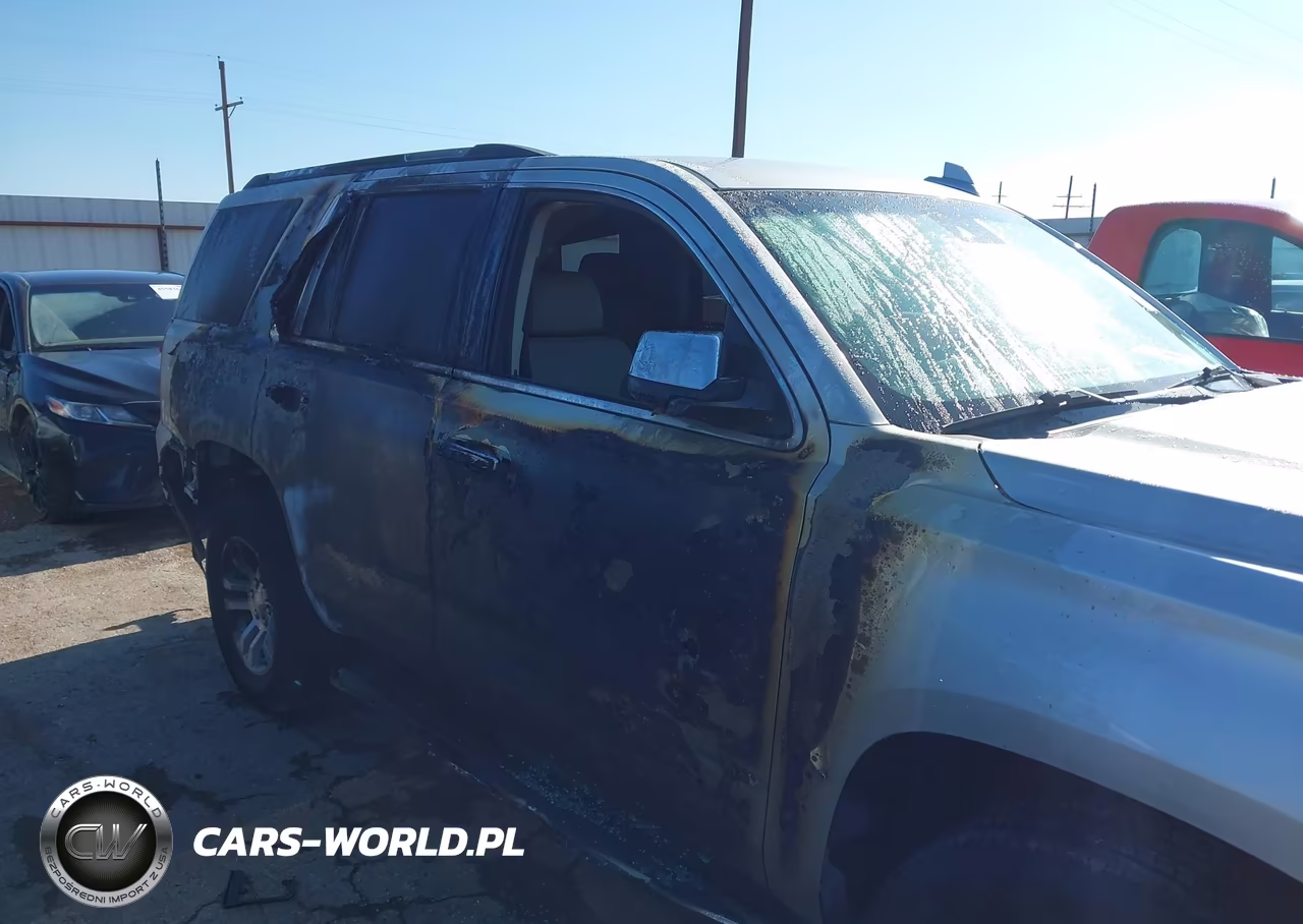2017 Chevrolet Tahoe Premier VIN:1GNSKCKC8HR243968 - 6