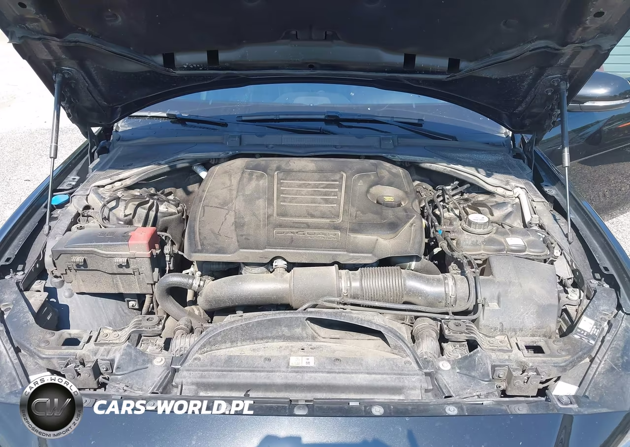 2019 Jaguar Xe 25T R-Sport VIN:SAJAL4FX8KCP51499 - 10