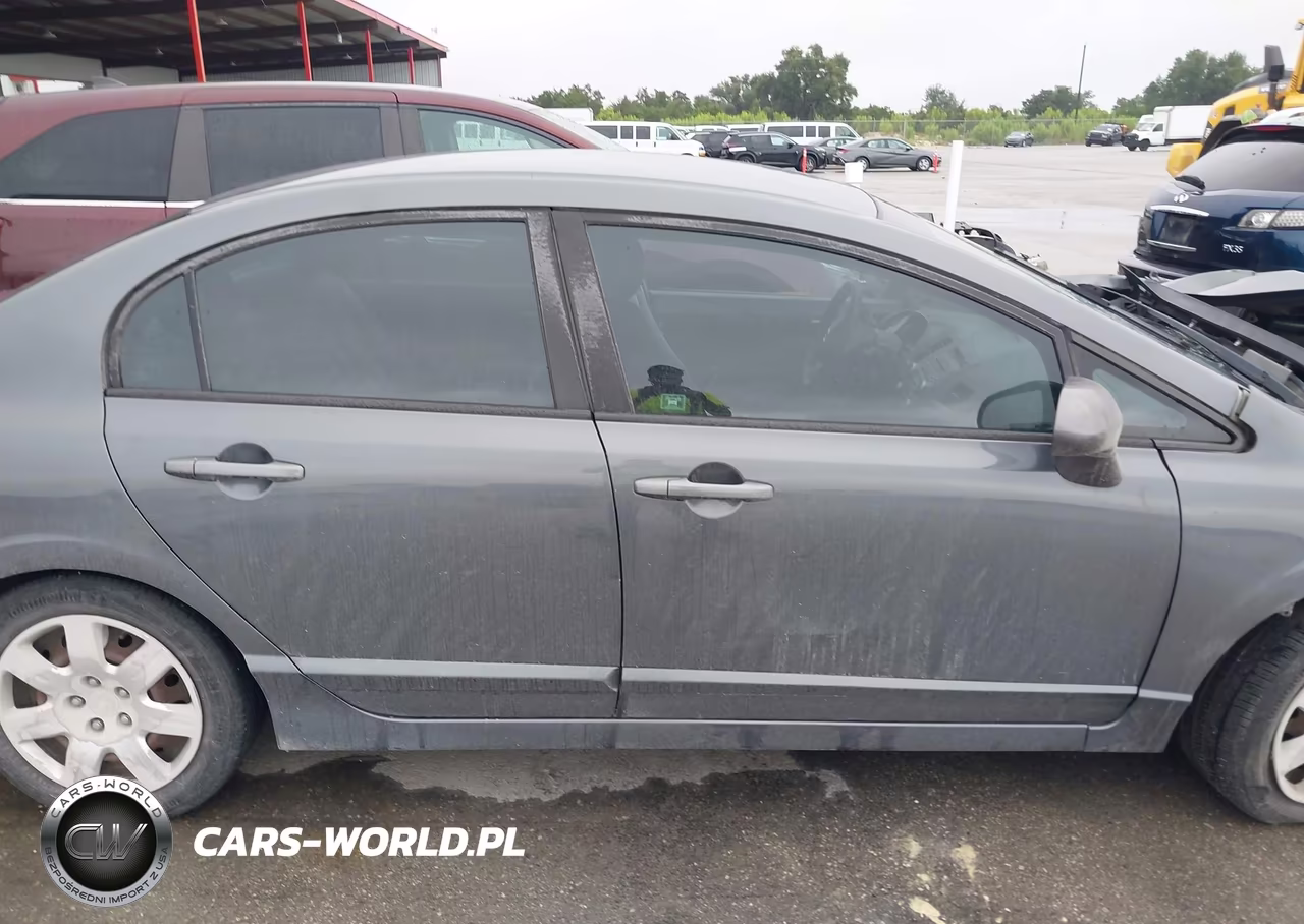 2011 Honda Civic Lx VIN:2HGFA1F52BH308724 - 13