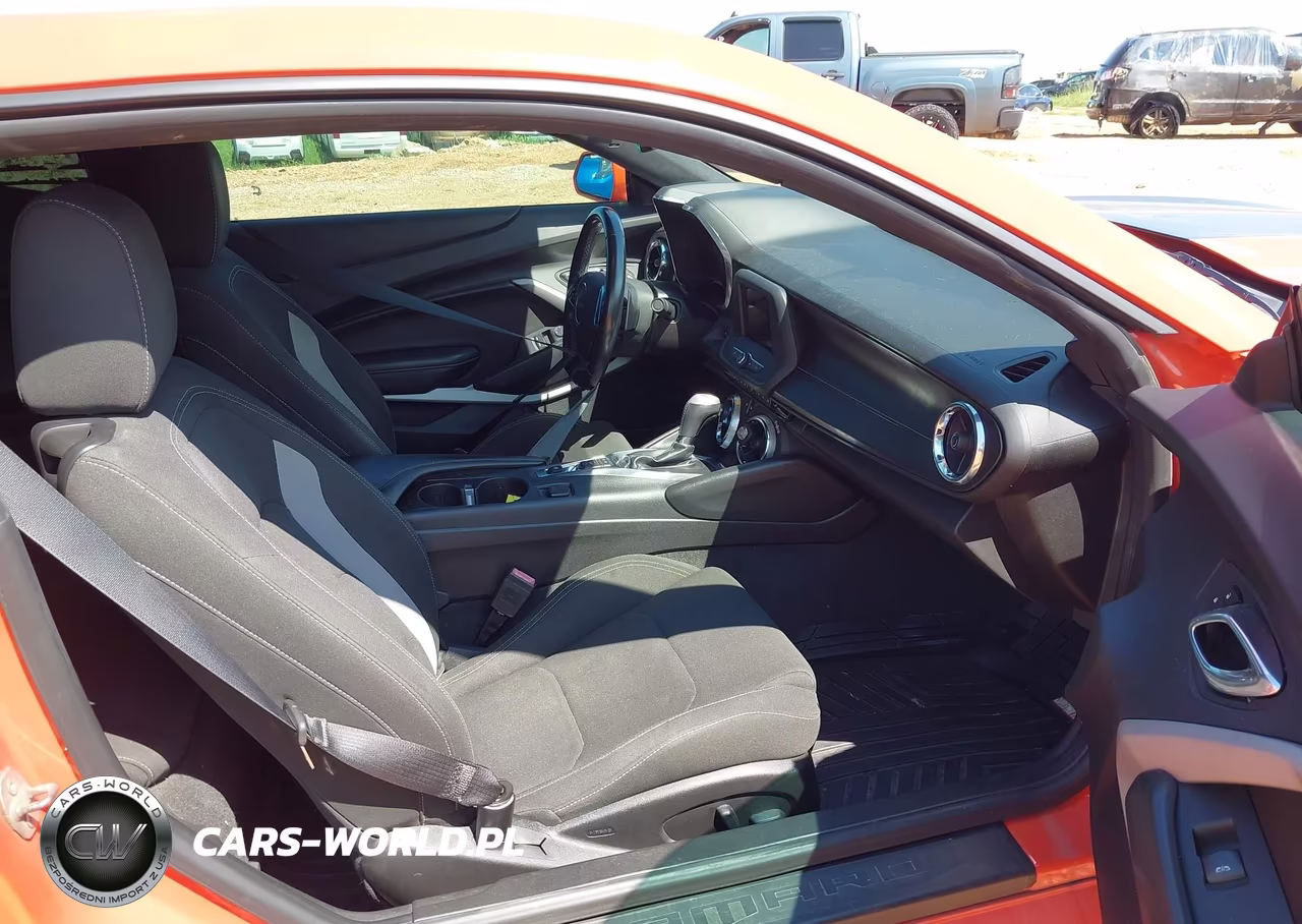 2019 Chevrolet Camaro 1Lt VIN:1G1FB1RS3K0104976 - 5