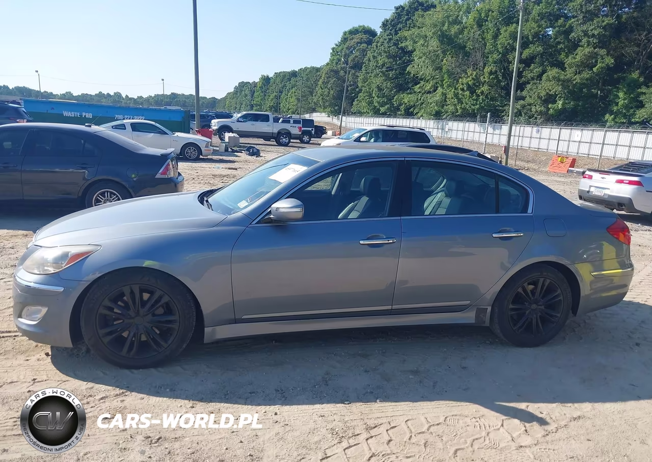 2014 Hyundai Genesis 3.8 VIN:KMHGC4DD1EU260025 - 14