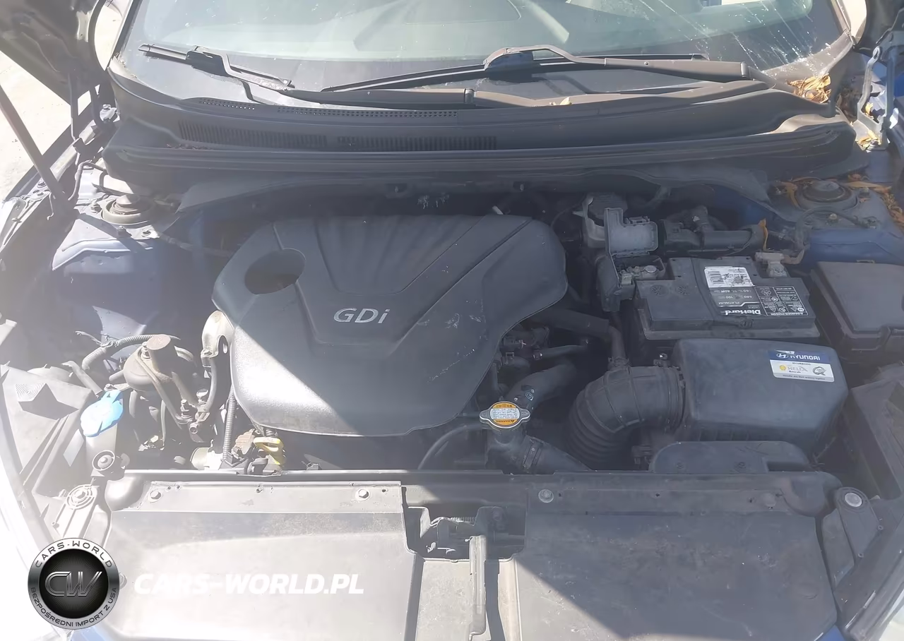 2016 Hyundai Veloster VIN:KMHTC6AD1GU299148 - 10