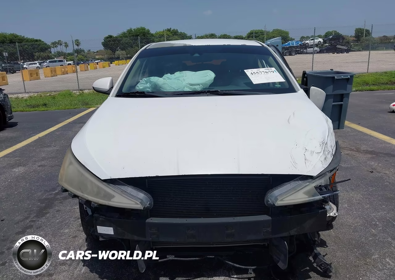 2019 Hyundai Elantra Sel VIN:5NPD84LF5KH408999 - 13