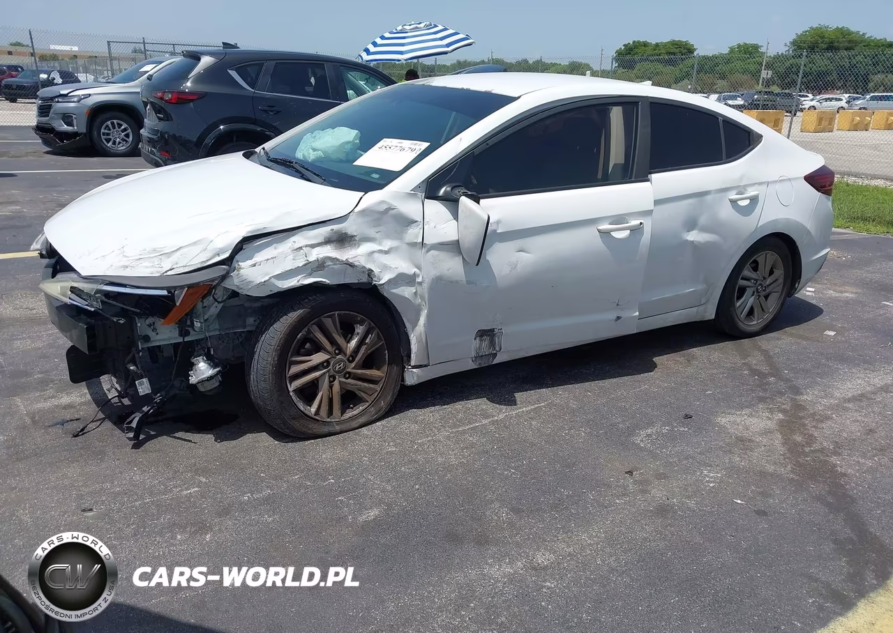 2019 Hyundai Elantra Sel VIN:5NPD84LF5KH408999 - 2