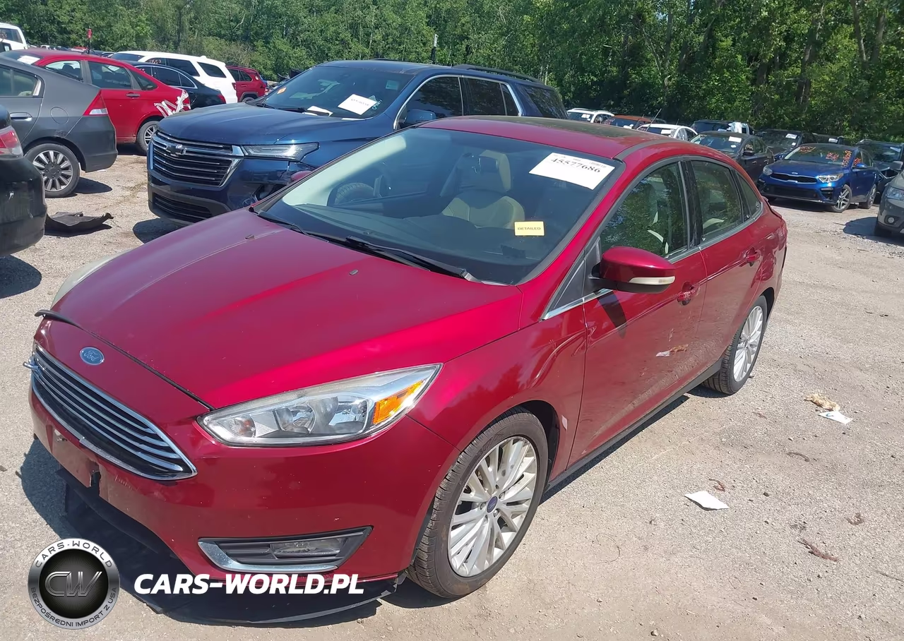 2017 Ford Focus Titanium VIN:1FADP3J24HL272355 - 2