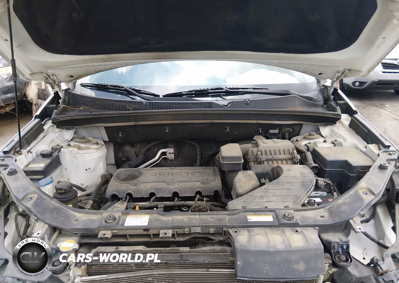 2011 Kia Sorento Lx VIN:5XYKT3A18BG018767 - 10