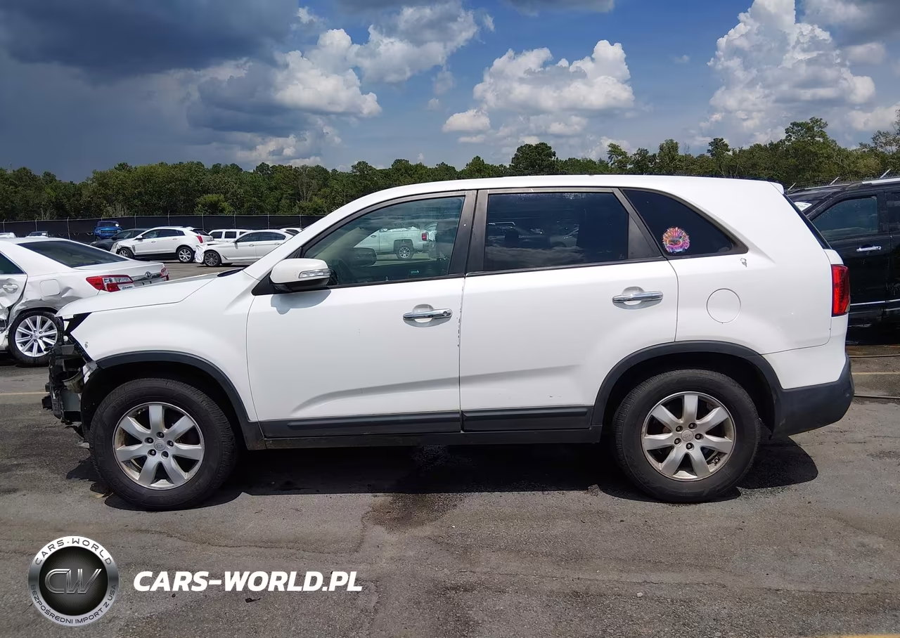 2011 Kia Sorento Lx VIN:5XYKT3A18BG018767 - 15