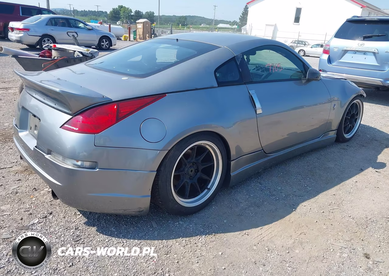 2003 Nissan 350Z Touring VIN:JN1AZ34E13T015016 - 4