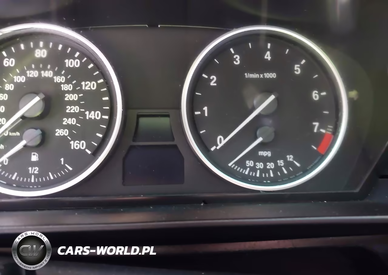 2009 BMW 528I xDrive VIN:WBANV135X9C155359 - 15