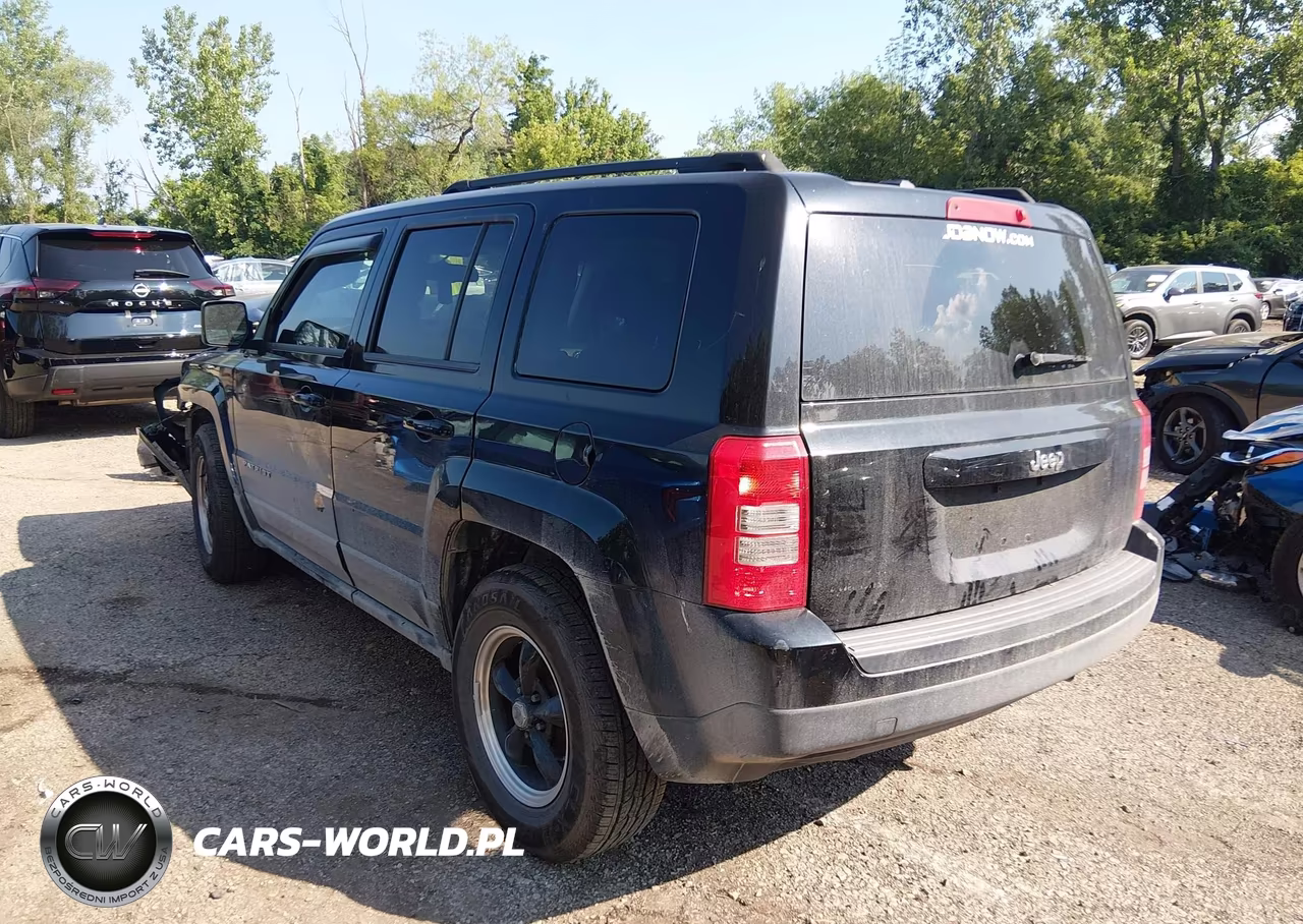 2016 Jeep Patriot Sport VIN:1C4NJPBB5GD716700 - 3