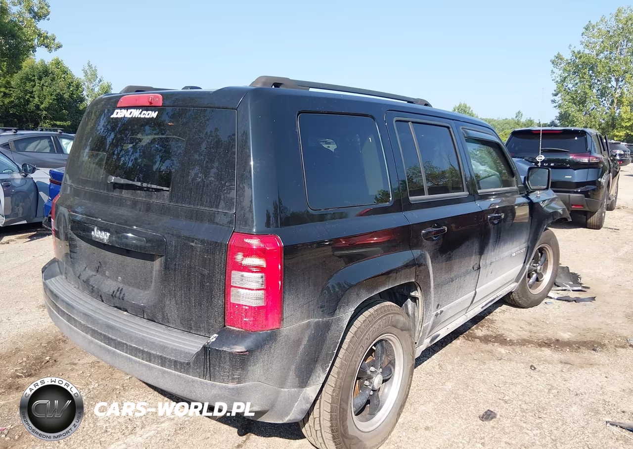 2016 Jeep Patriot Sport VIN:1C4NJPBB5GD716700 - 4